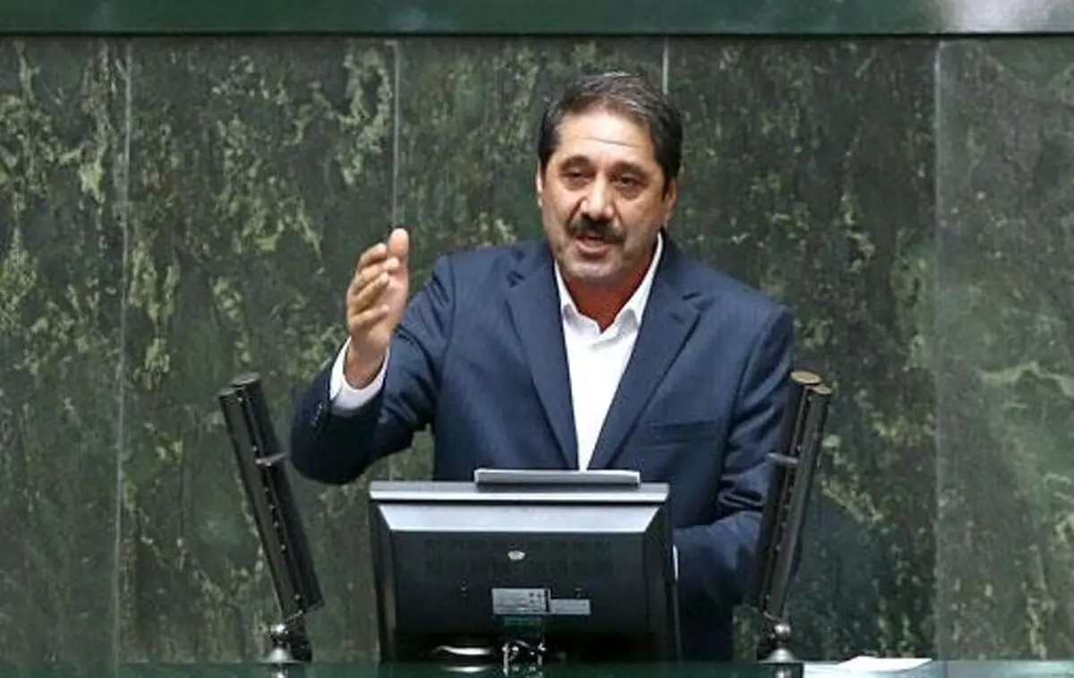 قدردان زحمات دولت و منتقد کاستی‌ها هستیم/ مسئولان و مردم در برابر کرونا با یکدیگر همکاری کنند