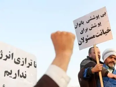 ممکلت ارث پدری امثال ثابتی و بانکی‌پور و رسایی نیست/ تندروها خاک بر خورشید می‌پاشند