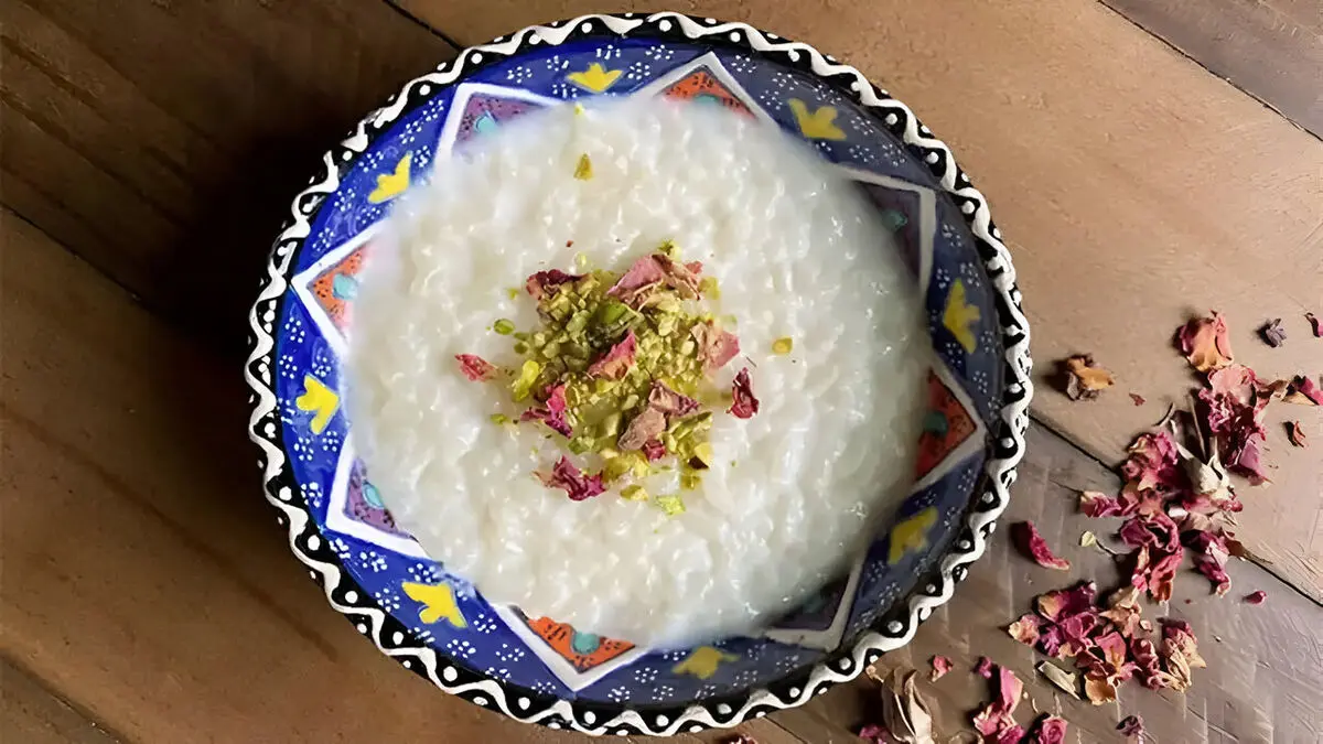 دسر سنتی ای که پختن و نذری دادن آن برکت می آورد