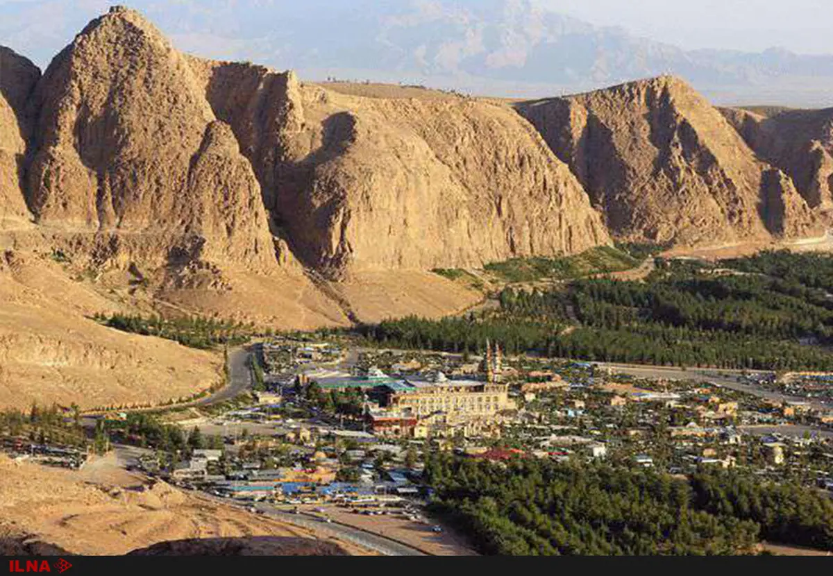 نباید روی کوه صاحب‌الزمان ساخت‌وساز شود