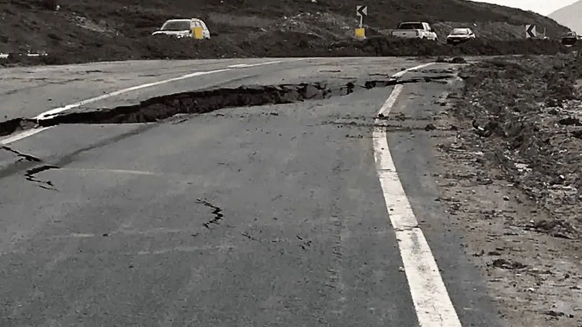 علت تخریب بخشی از جاده خلخال_اسالم رانش زمین اعلام شد