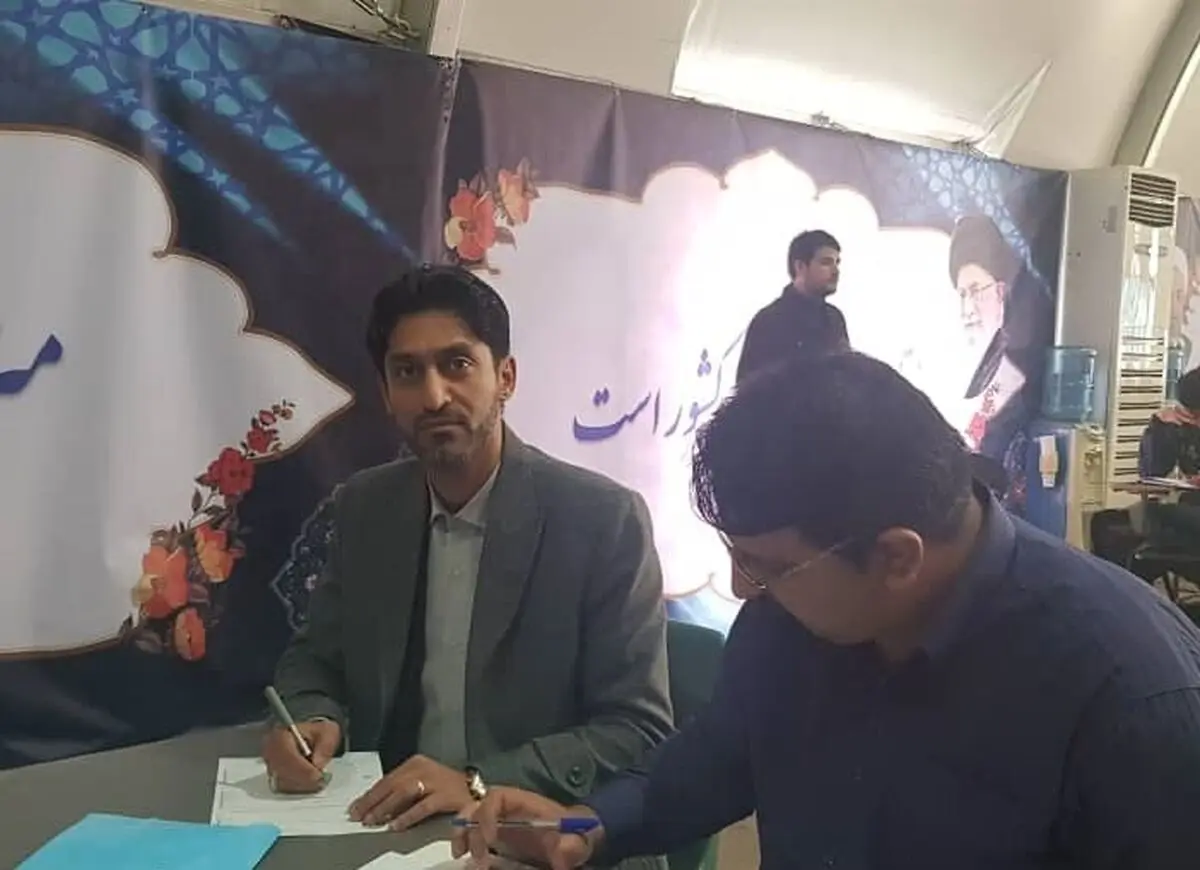نام‌نویسی حسین نقاشی و امیر آریازند در انتخابات مجلس