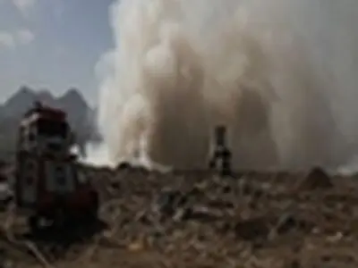زباله گاه قدیم تبریز باز هم دست افراد سودجو دچار حریق شد