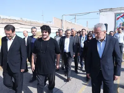 کلنگ مدرسه ۶ کلاسه در روستای آرشت قزوین به زمین زده شد