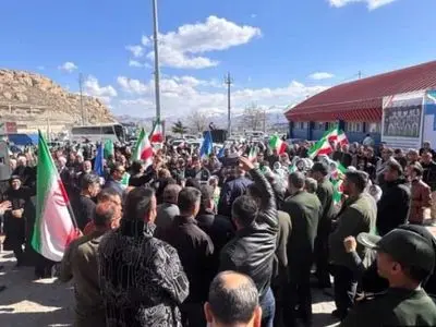 ویدیو: فضای خاص میدان ولیعصر در مراسم استقبال از تیم بانوان