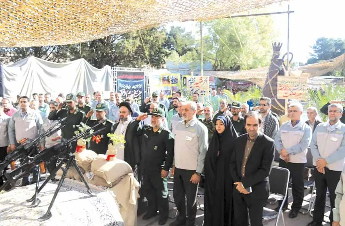 رهبری و ایمان دو عامل استقرار و ثبات جمهوری اسلامی ایران