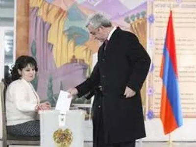 برگزاری همه‌پرسی تغییر قانون اساسی در ارمنستان
