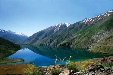 ورود گردشگران به دریاچه گهر لرستان ممنوع می‌شود