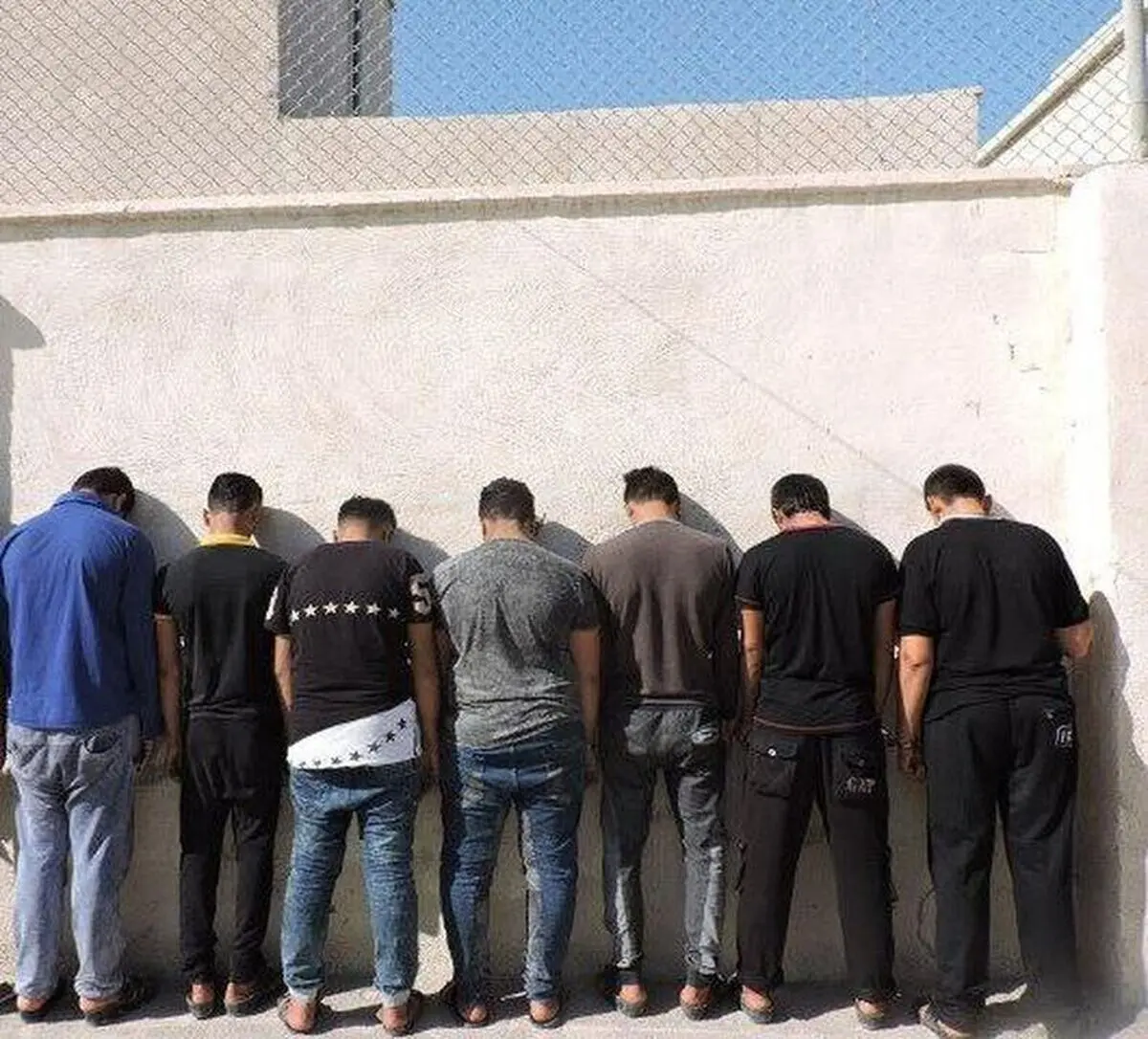 ۷ نفر از متعرضین به مأموران فراجا در میناب دستگیر شدند