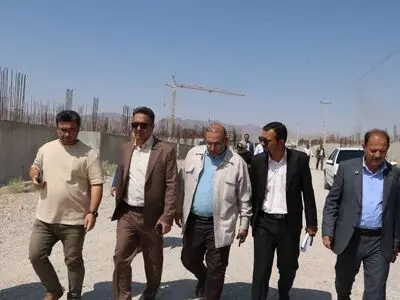 بازدید معاون سازمان ملی زمین و مسکن از پروژه‌های نهضت ملی مسکن فسا