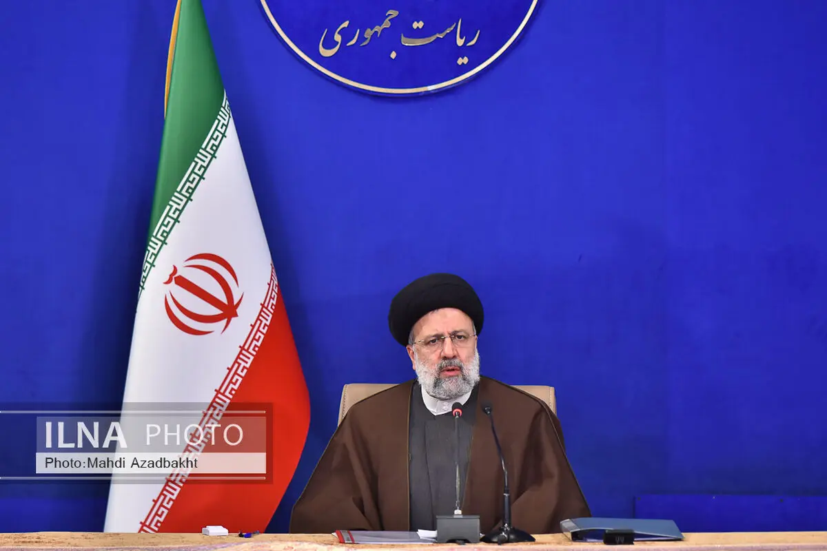 در تعطیلات نوروزی وقفه‌ای در کارهای ضروری مردم ایجاد نشود/ دست‌‌اندرکاران همه تلاش خود را برای امنیت مسافرت‌های نوروزی به کار گیرند