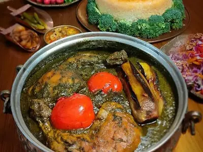 طرز تهیه خورش ریحان مخصوص به 3 روش متفاوت