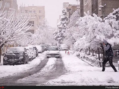 برف و باران از فردا در کشور/ وزش باد شدید در نیمه غربی و نوار شمالی ایران