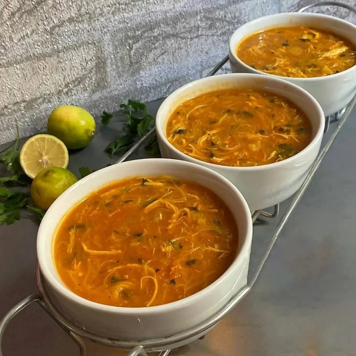 طرز تهیه سوپ شیر، سوپ رشته و سوپ جو پرک رستورانی با مرغ