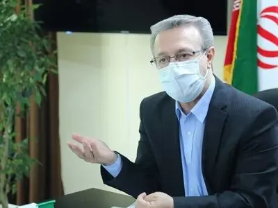 کمیسیون بهداشت و درمان به مسئله حضور دانش‌آموزان و دانشجویان بر سر کلاس درس ورود می‌کند/ با تصمیم‌های غلط، زیرساخت‌های فراهم شده را دور می‌ریزیم 