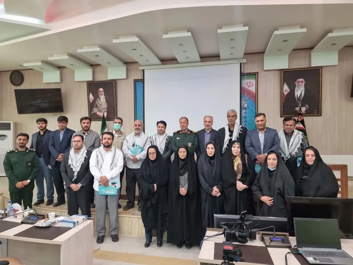 خبرنگاران نقش بی بدیل در آگاه سازی جامعه ایفا می کنند