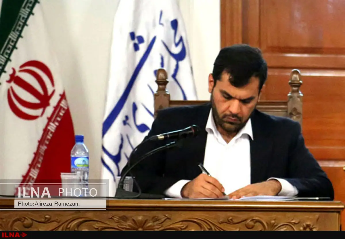 کمیسیون فرهنگی طی ده دوره کارکرد روشنی نداشت/کمیسیونِ ضعیف قدرت نظارت و بودجه‌گیری ندارد