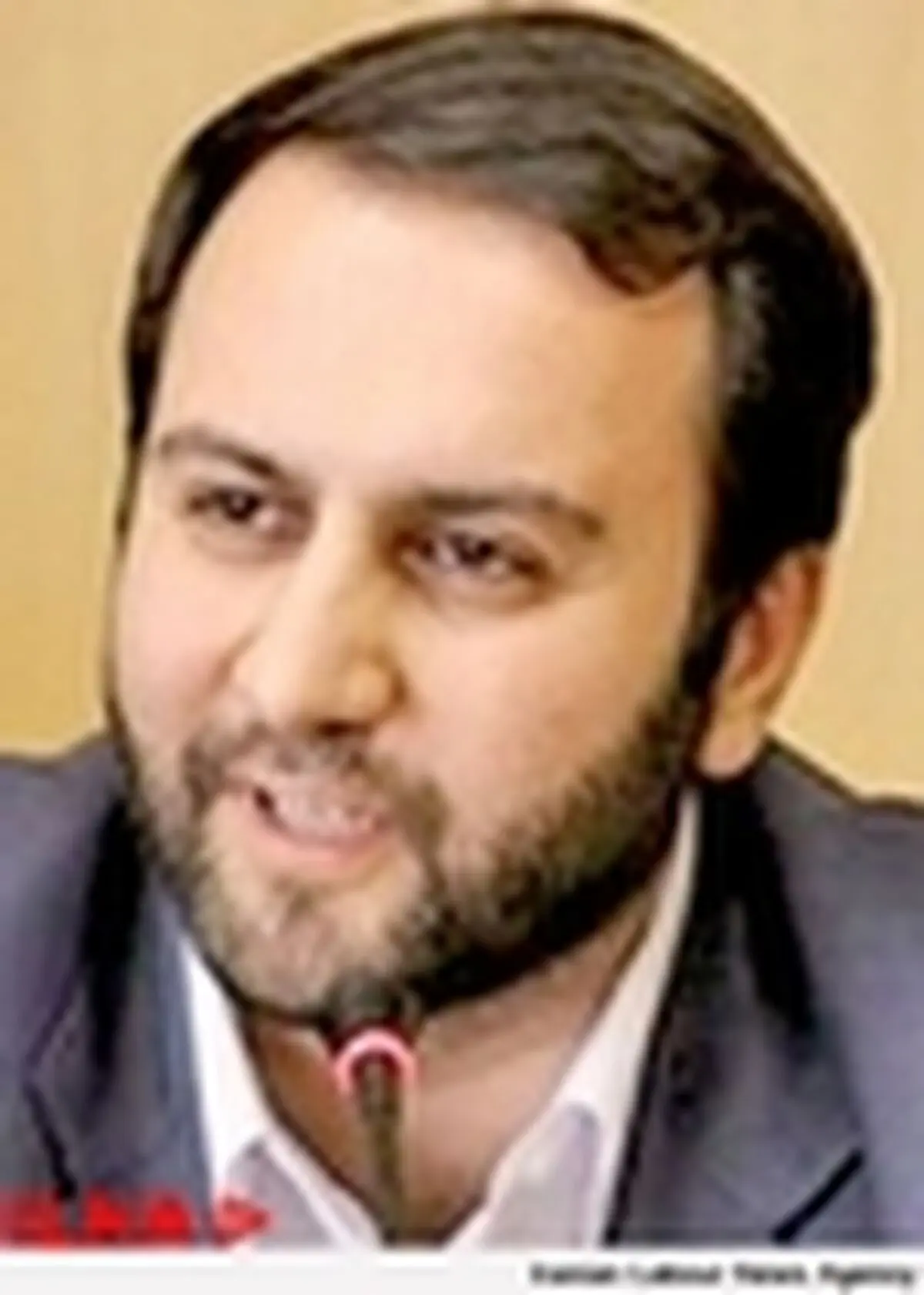 راهکار کاهش آلودگی هوا توسعه حمل و نقل عمومی است نه انتقال پایتخت