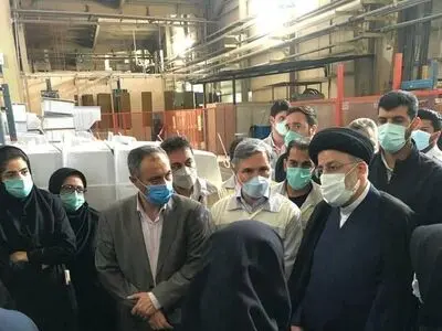 دولت من ائتلافی است؛ ائتلاف با مردم، تولیدکنندگان و کارگران/ برخوردهای پلیسی و قضایی با واردات بی‌رویه و قاچاق کالا کافی نیست/ ریشه مافیا را باید از طریق دولت خشکاند