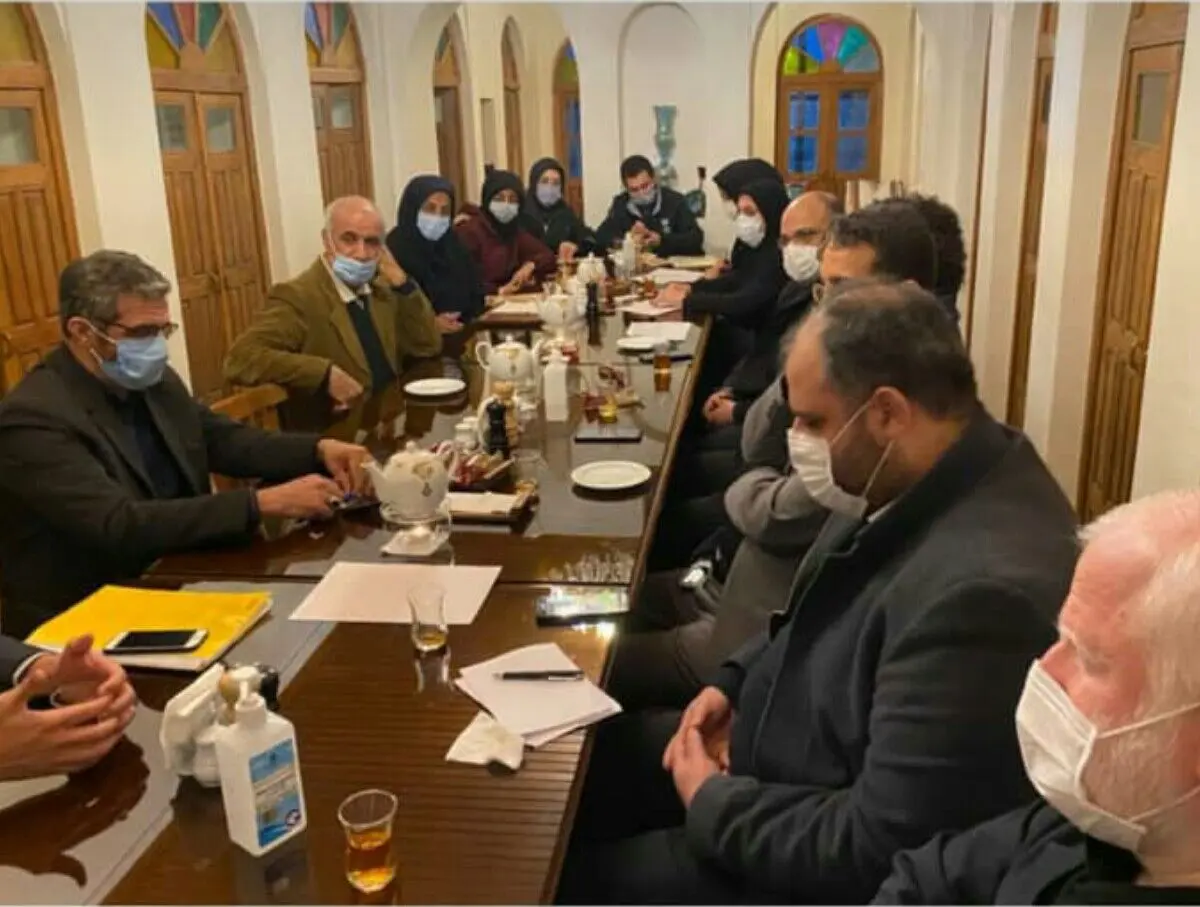 حمایت بنیاد کرامت آستان قدس رضوی از هنرمندان صنایع‌دستی استان گلستان