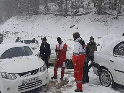 امدادرسانی هلال‌احمر به ۵۴۵ نفر در ۹ استان متاثر از برف و کولاک