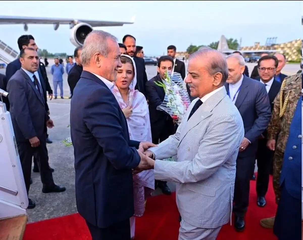 پزشکیان وارد اسلام‌آباد شد