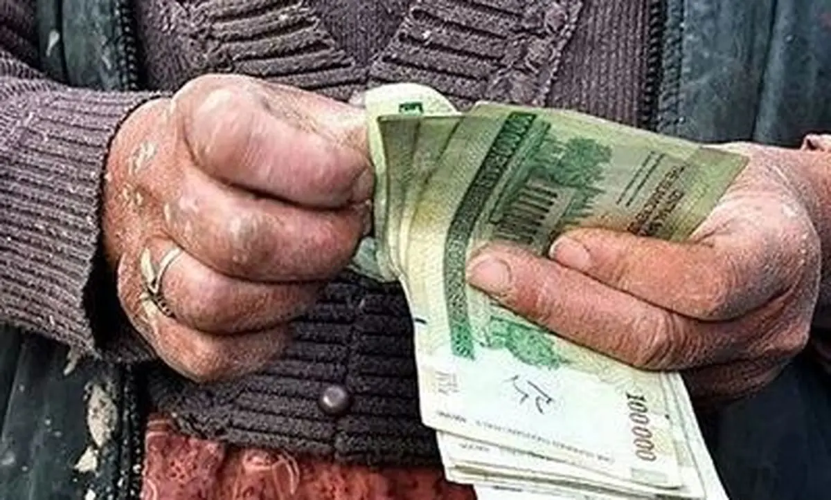  انتقاد کارگران شرکت بنا آفرینان نویاد از معوقات مزدی/ کارفرما: اداره کار باید رسیدگی کند!