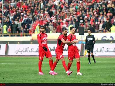 اتفاقی تازه در فوتبال ایران؛ شهرتکان‌ها در استادیوم آزادی +عکس