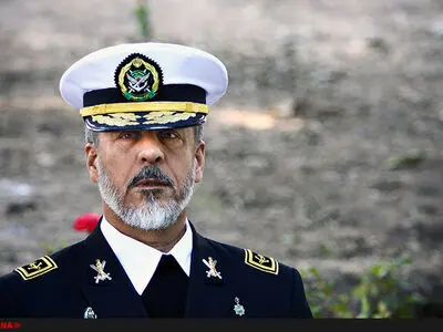 قائد القوة البحریة للجیش یعلن عن اجراء 25مناورة بحریة هذا العام
