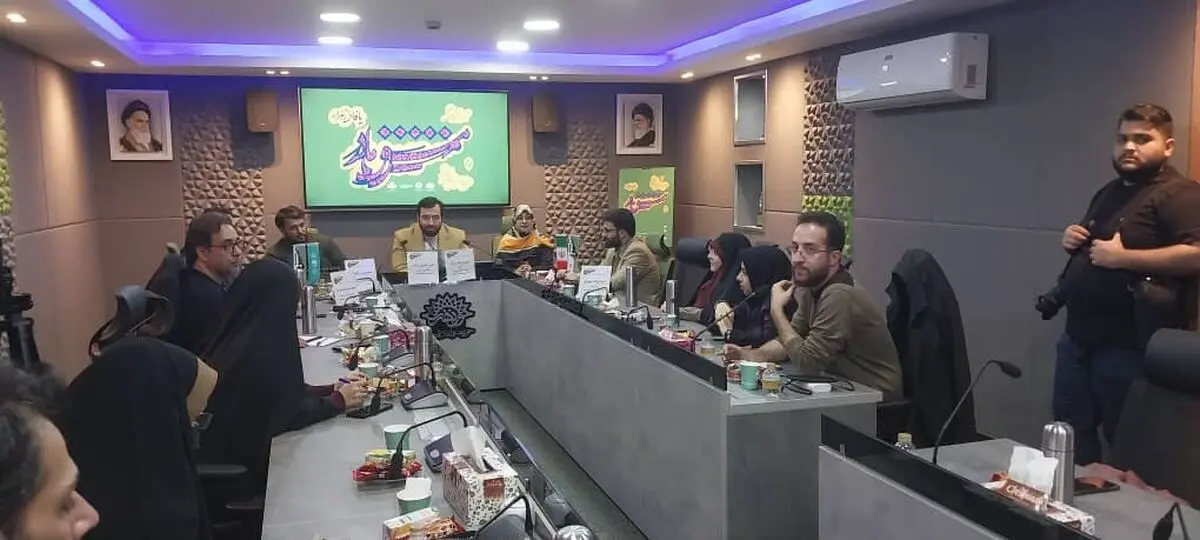 تمدن‌سازی از توجه به زن شروع می‌شود/تجمع بزرگ بانوان خوشنویس کشور/«مشق مادر» در ادامه توجه حوزه هنری به خوشنویسی است
