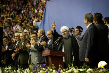 شکست استقلال تقصیر روحانی و دولت امید بود؟ (یادداشت)
