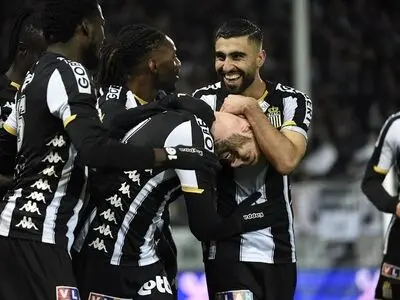 پیشنهاد نانت به کاوه رضایی