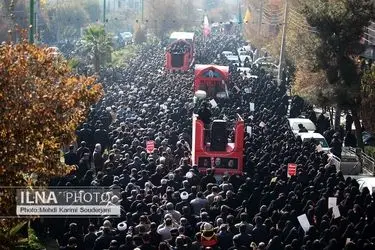 تشییع شهدای گمنام در اصفهان