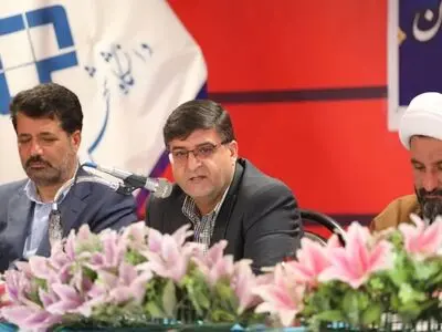 فرمانداران شهرستان‌های ۱۲ گانه از ظرفیت سرمایه‌گذاران استفاده کنند