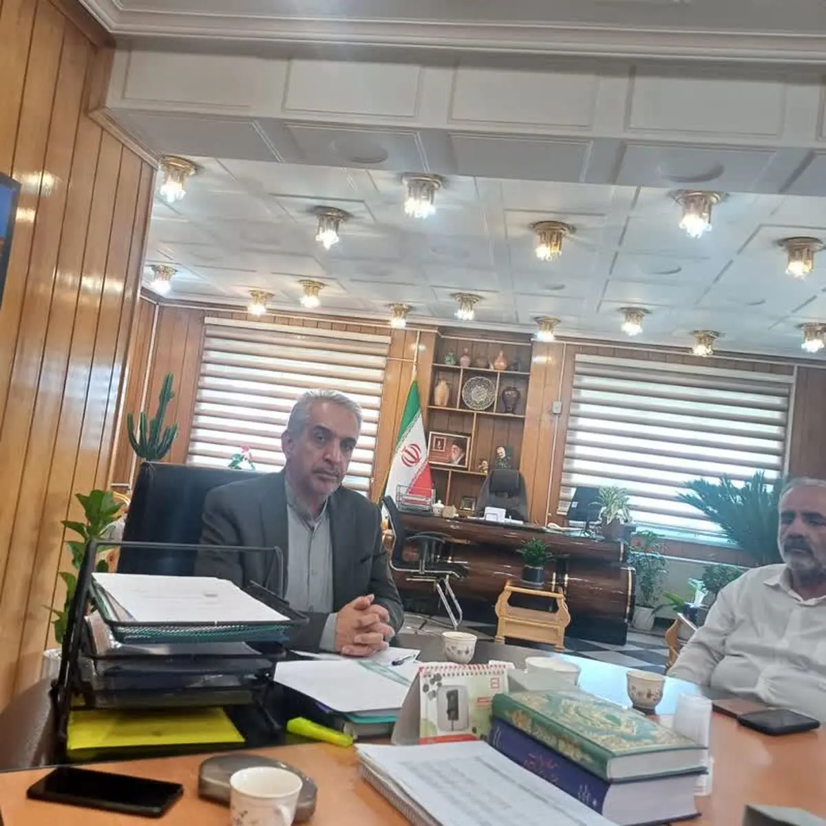 کارگران و کارفرمایان نقش موثری در تولید و توسعه اقتصادی کشور دارند