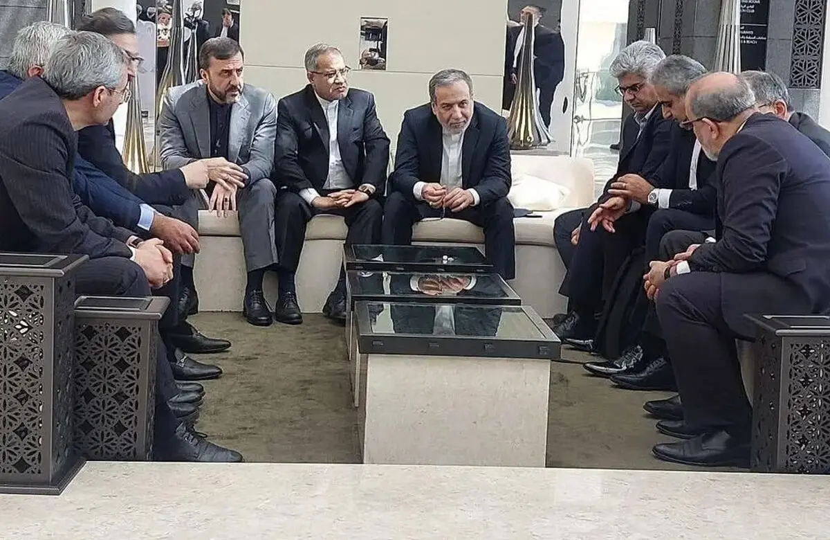 هیات ایرانی عازم محل مذاکرات شدند