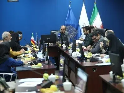 پژوهشگاه میراث‌فرهنگی وارد فاز شناسایی و پاکسازی گلسنگ‌ها از آثار تاریخی می‌شود