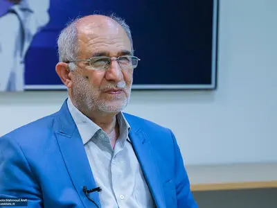 سردار علایی: نباید احتمال اقدام نظامی آمریکا را نادیده گرفت؛ ایران یک شگفتانه دیپلماتیک از خود نشان دهد