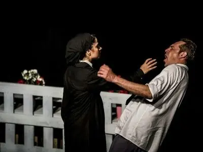 «زخم‌های وحشتناک زمین بازی» به دختران ایرانشهر تقدیم شد