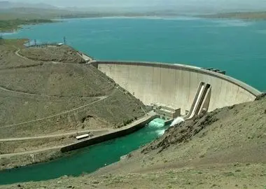 حجم سد زاینده‌رود به پایین‌ترین سطح تاریخی خود رسید