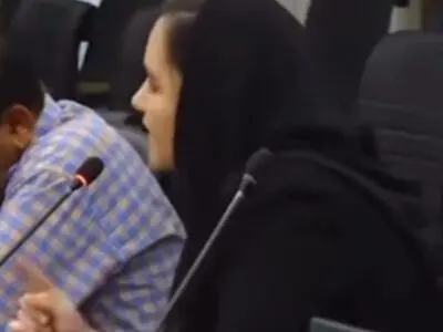 دستور رئیس سازمان غذا و دارو برای پیگیری دغدغه‌های یک نخبه ایرانی در حوزه دارو