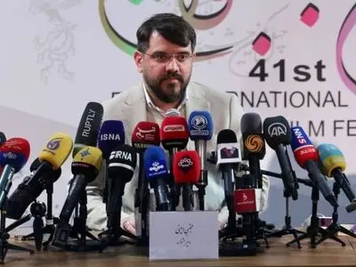 انتشار فراخوان چهل و دومین جشنواره بین المللی فیلم فجر همزمان با روز ملی سینما