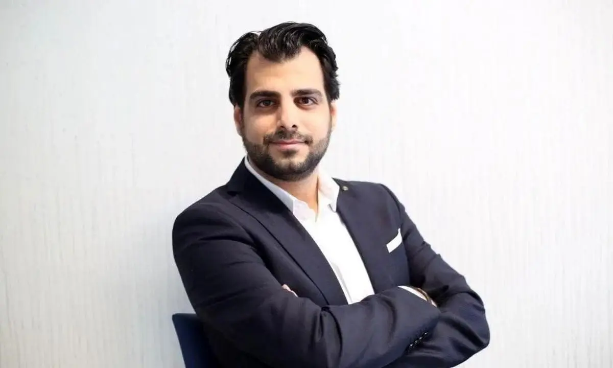 ایمان خطیب زاده کارآفرین و بنیانگذار پروشات مدیا سرویس پخش پلتفرم فیلم پات را در خاورمیانه راه اندازی می کند.