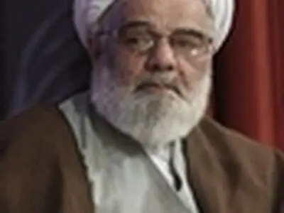 برای نهادینه کردن فرهنگ نماز و نیایش باید گام‌های موثری برداشته شود