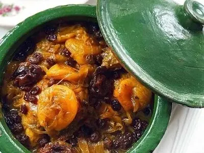 شیرین خورش گیلانی را با این روش ویژه بپزید