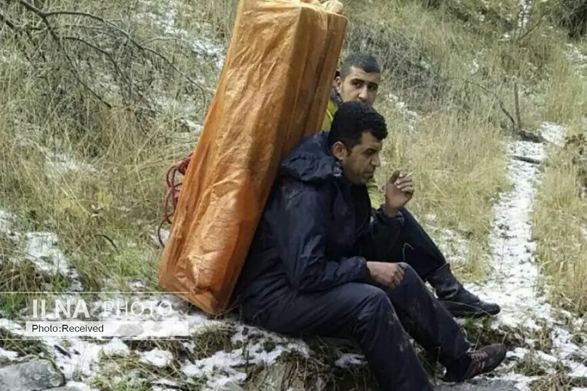 کارگران شهرداری مریوان مجبور به کولبری شده‌اند