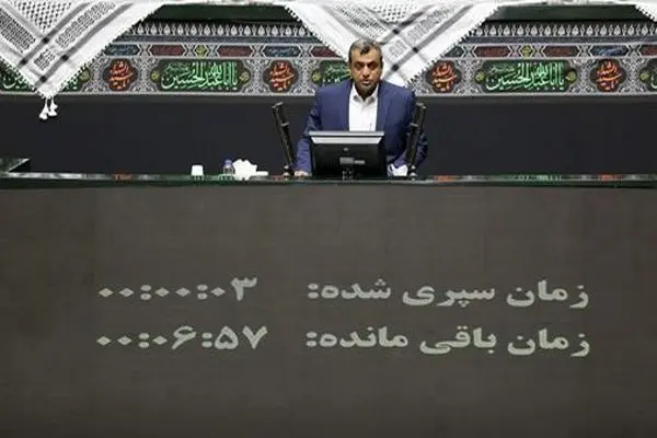 انتقاد از قطعی مکرر برق و کمبود سوخت در مناطق گرمسیری سیستان و بلوچستان