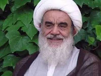دفتر آیت الله مظاهری فردا را عید سعید فطر اعلام کرد