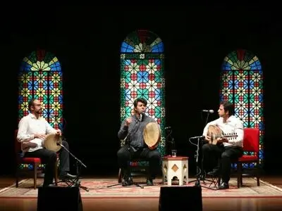 گزارش چهارمین برنامه کنسرت‌های «بر خط ماه و نوا ۲» 