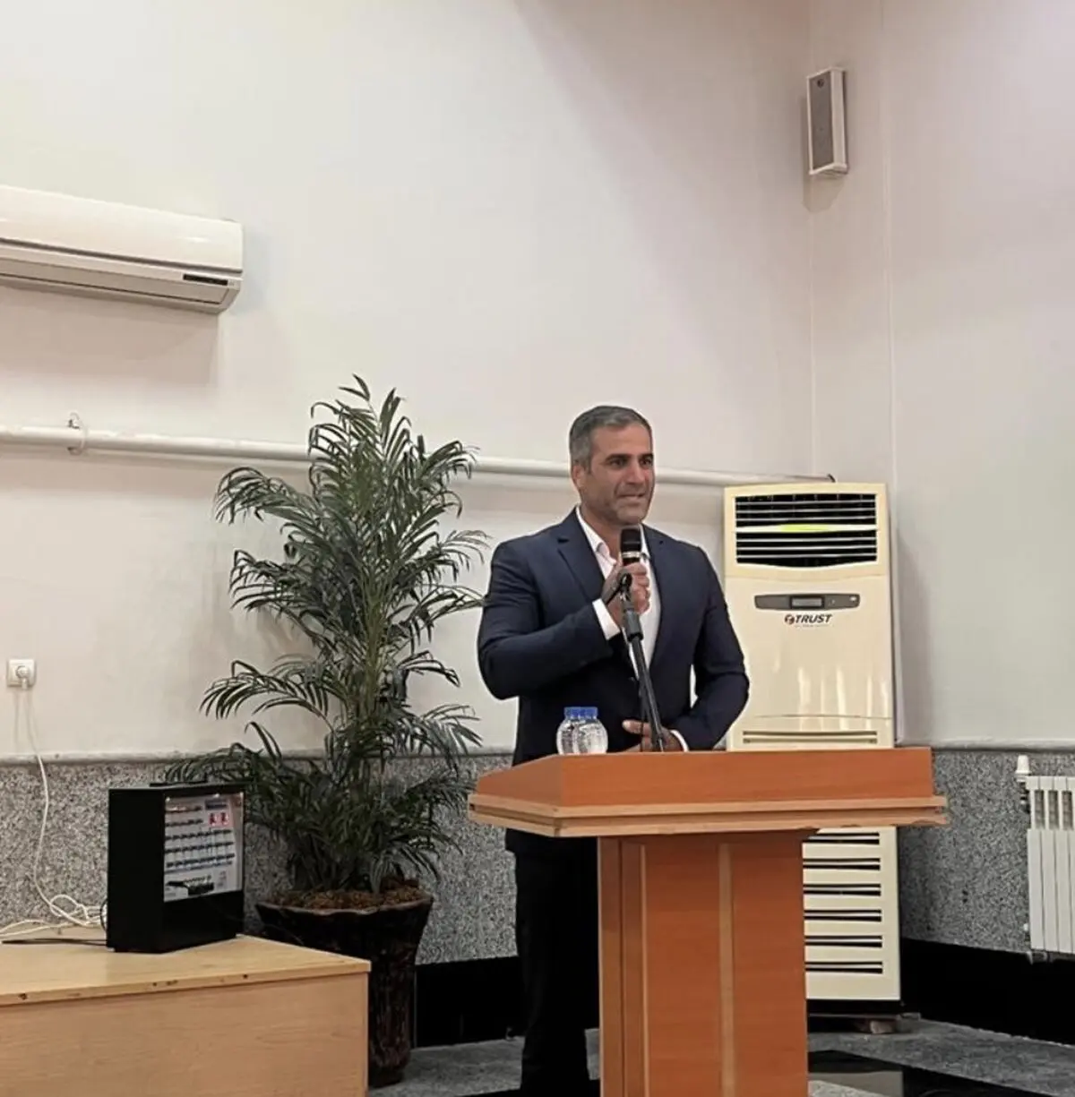 گردهمایی رؤسای کانون بازنشستگان آموزش و پرورش استان گلستان با حضور مدیران بیمه دی و مسئولان استانی برگزار شد